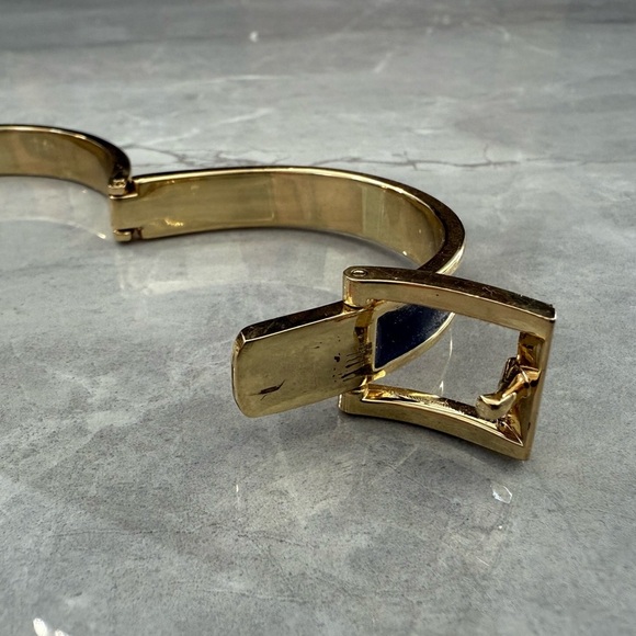 Belt Fashion Bracelet - Picture 6 of 12